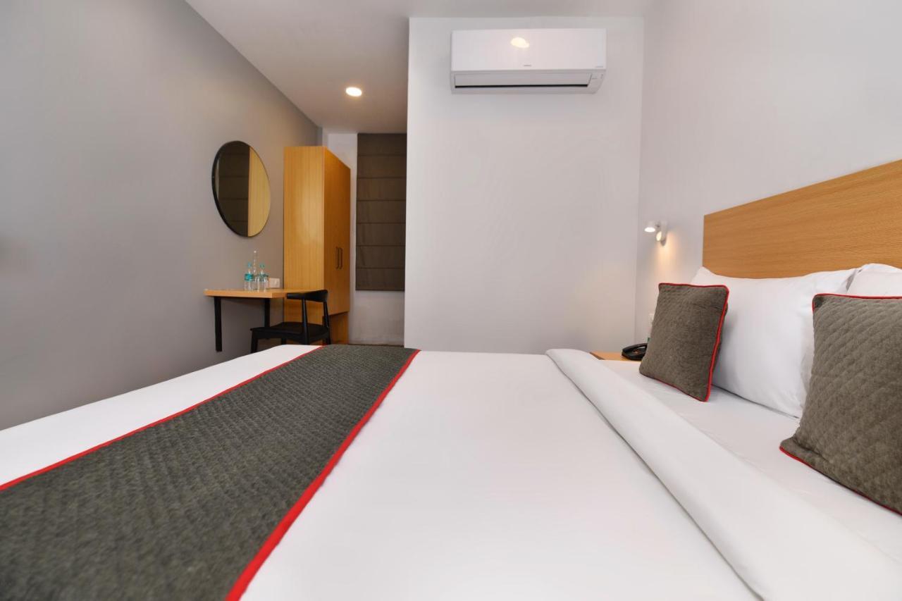 Townhouse Function Inn Near Chaudhary Charan Singh International Airport Lucknow Exterior foto