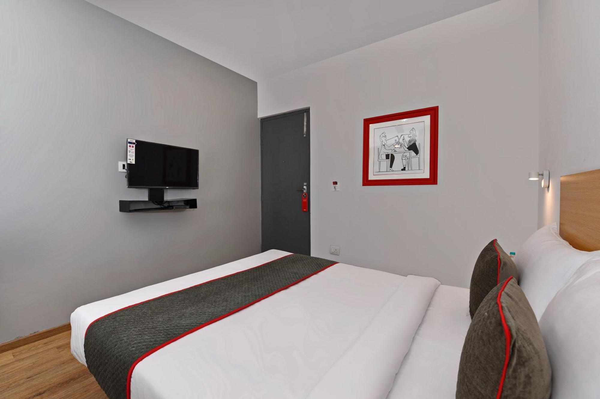 Townhouse Function Inn Near Chaudhary Charan Singh International Airport Lucknow Exterior foto